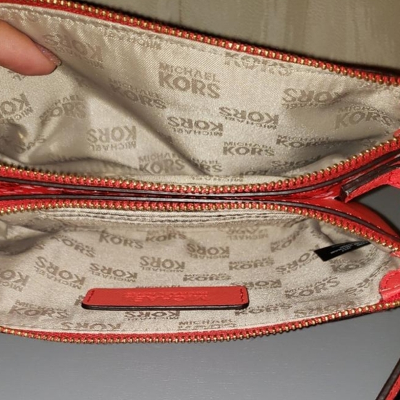 Michael Kors Jet Set Double Gusset Scarlet Blossom - Picture 3 of 5